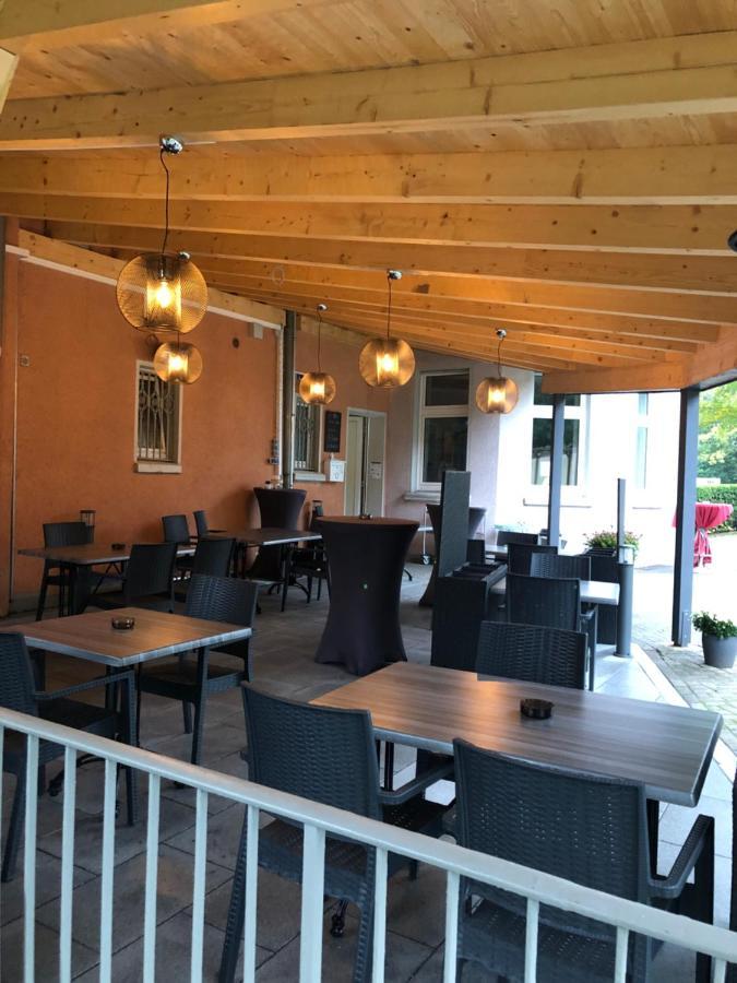 Gasthof & Restaurant "Am Kreuz" Essen Ngoại thất bức ảnh